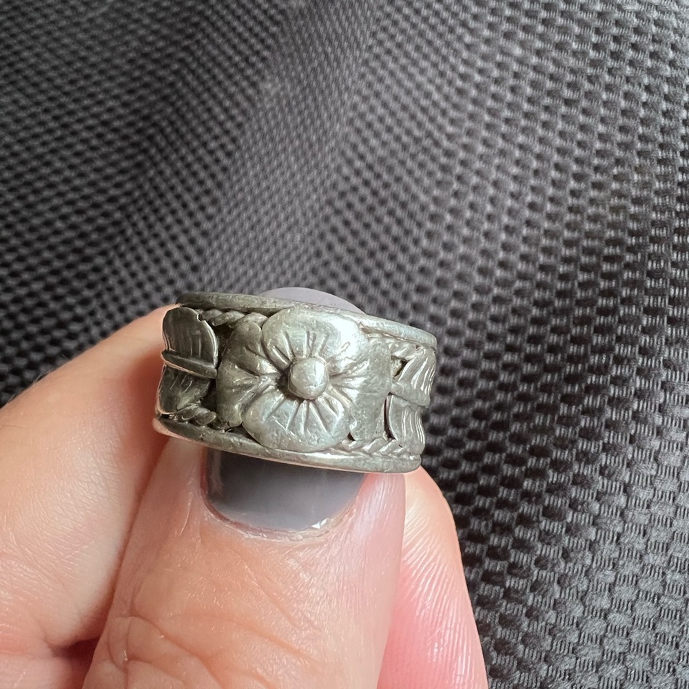 Sterling silver band